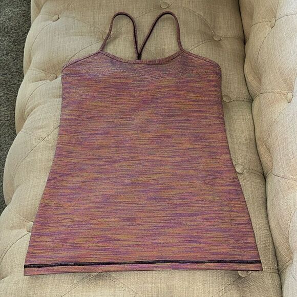 Lululemon - Picture 3 of 14